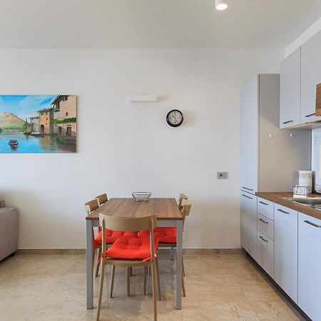 Appartamento Carolnoemi - Vista Lago - By Impero House Baveno Bagian luar foto