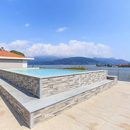 Appartamento Carolnoemi - Vista Lago - By Impero House Baveno Bagian luar foto