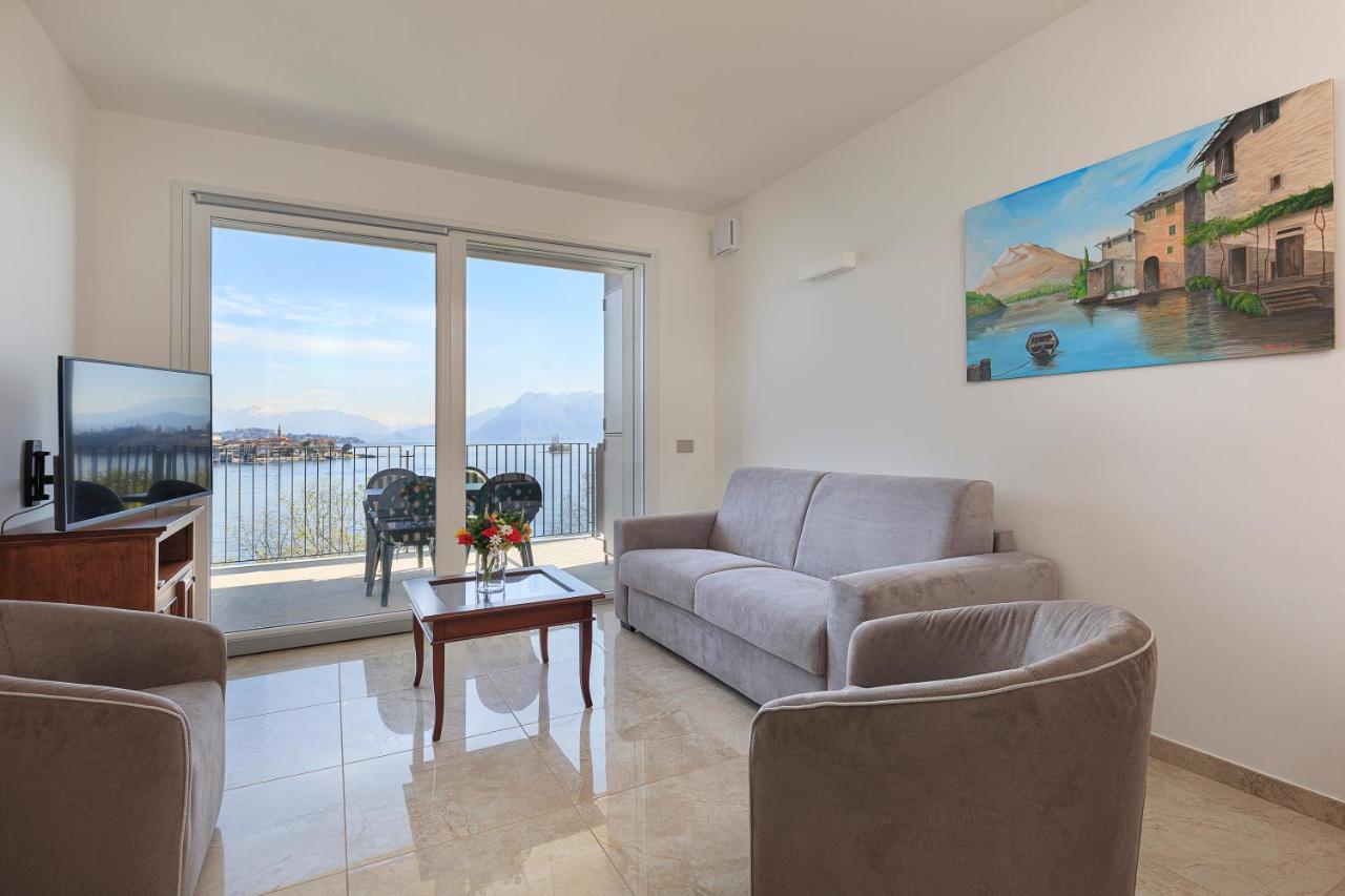 Appartamento Carolnoemi - Vista Lago - By Impero House Baveno Bagian luar foto